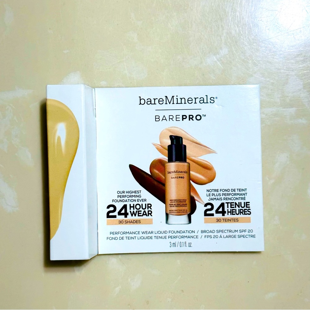 bareMinerals BAREPRO GOLDEN IVORY 08